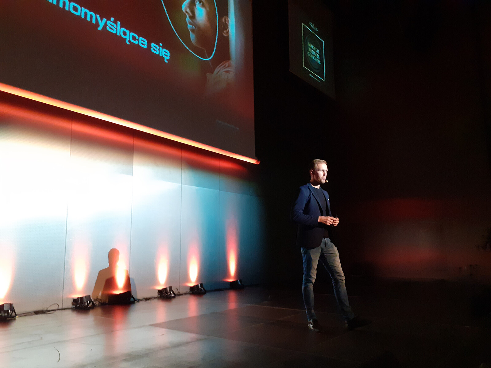 20221209-152401.jpg [2.50 MB]