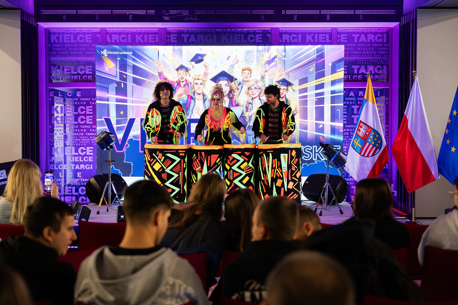 DSC-6998.jpg [1.60 MB]